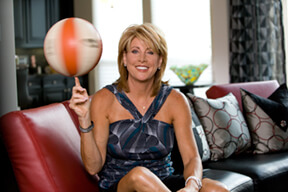 Nancy Lieberman, Basketball Hall of Famer of the Texas Legends, and breast cancer survivor